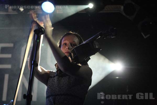 BAT FOR LASHES - 2007-07-04 - PARIS - Nouveau Casino - 